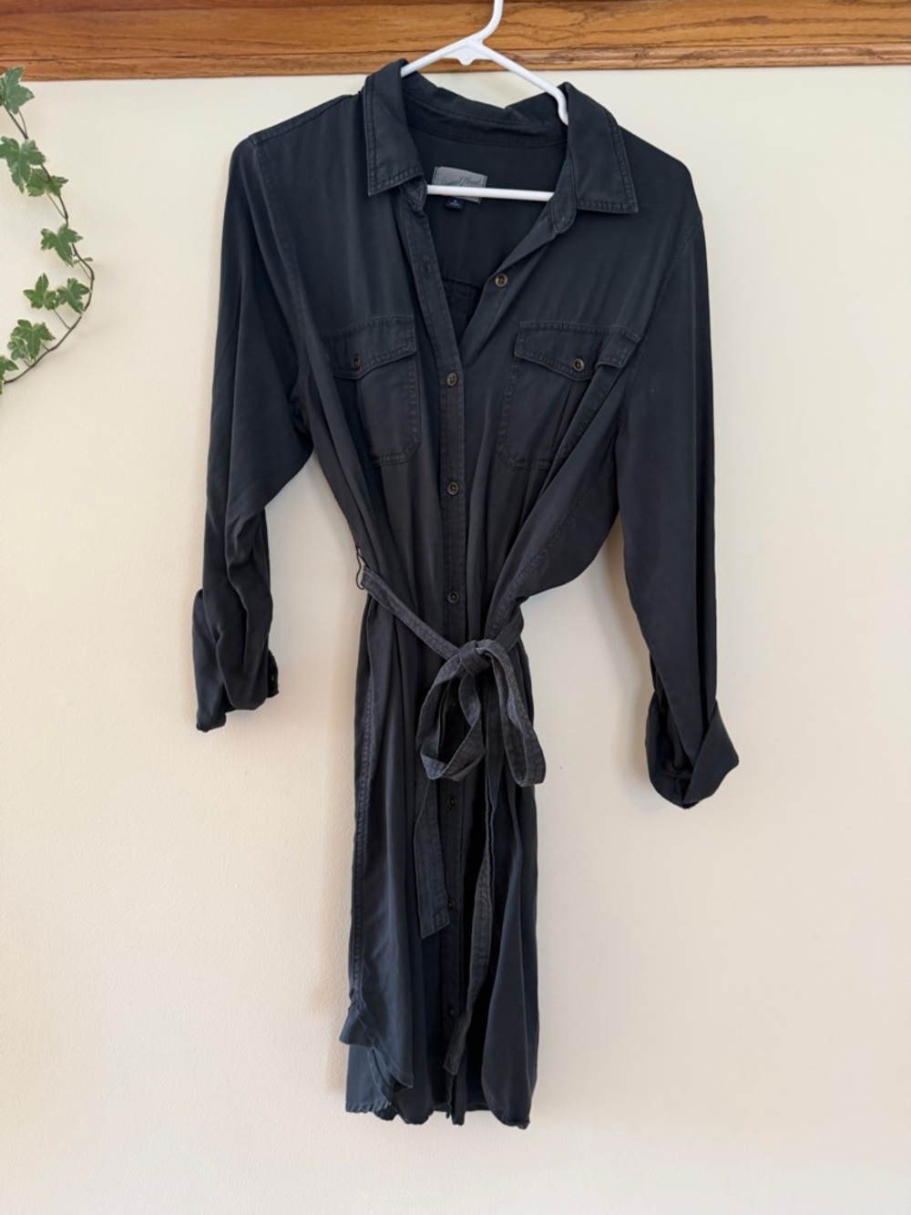 Universal Thread Black Long Sleeve Shirt Dress with Tie Waist